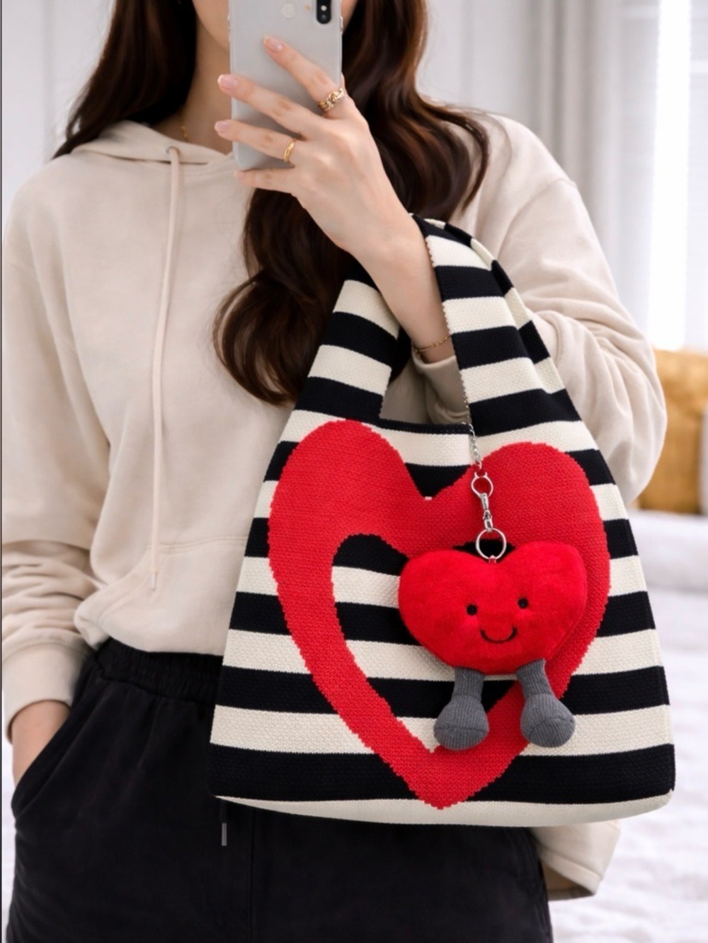 HEARTBREAKER STRIPE MINI KNOT WRISTLET BAG BLACK WHITE RED HEART CHIC
